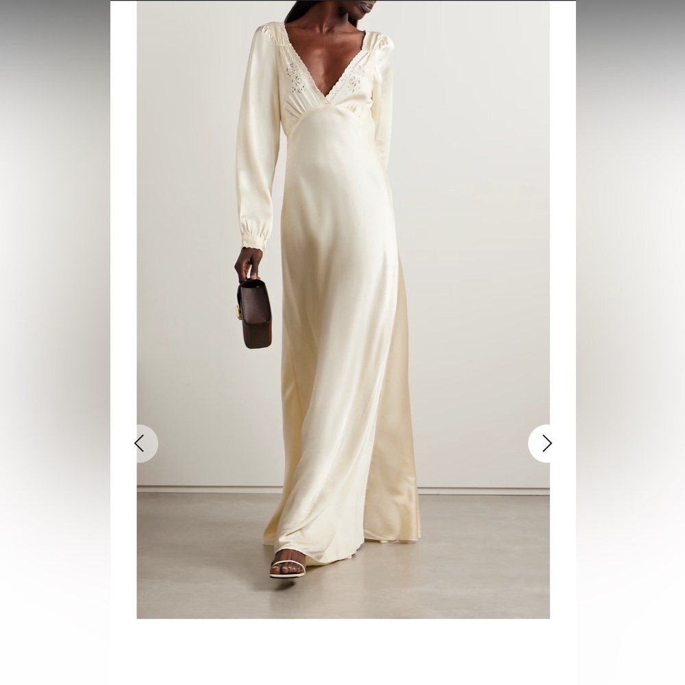 Fiora broderie anglaise